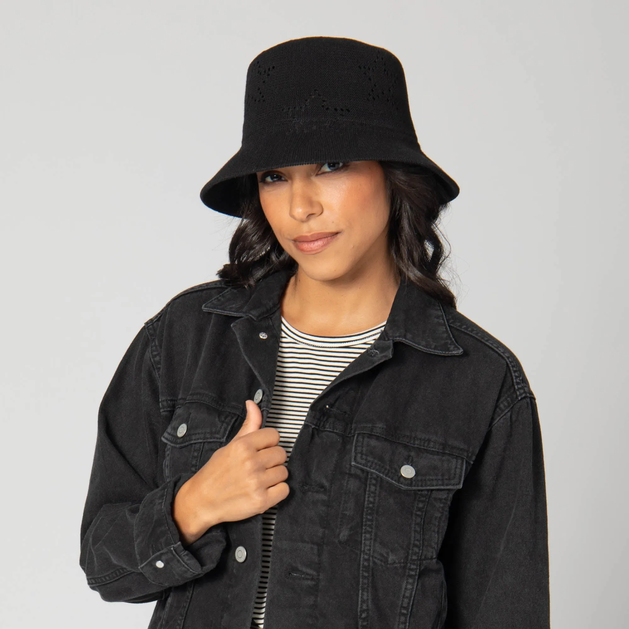 Eliza - Bucket Hat with Star Pointelle Details