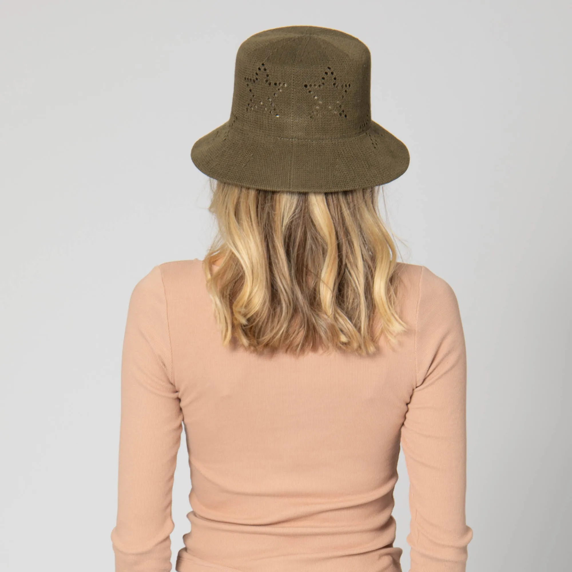 Eliza - Bucket Hat with Star Pointelle Details