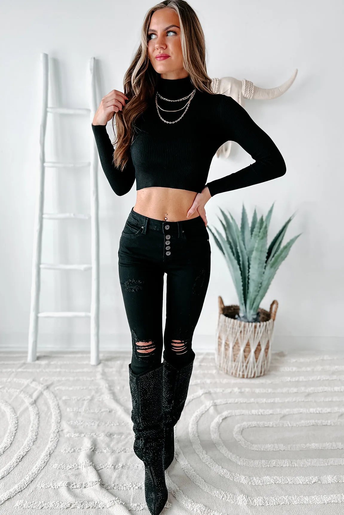 Jayce Ribbed Turtleneck Crop Top (Black)