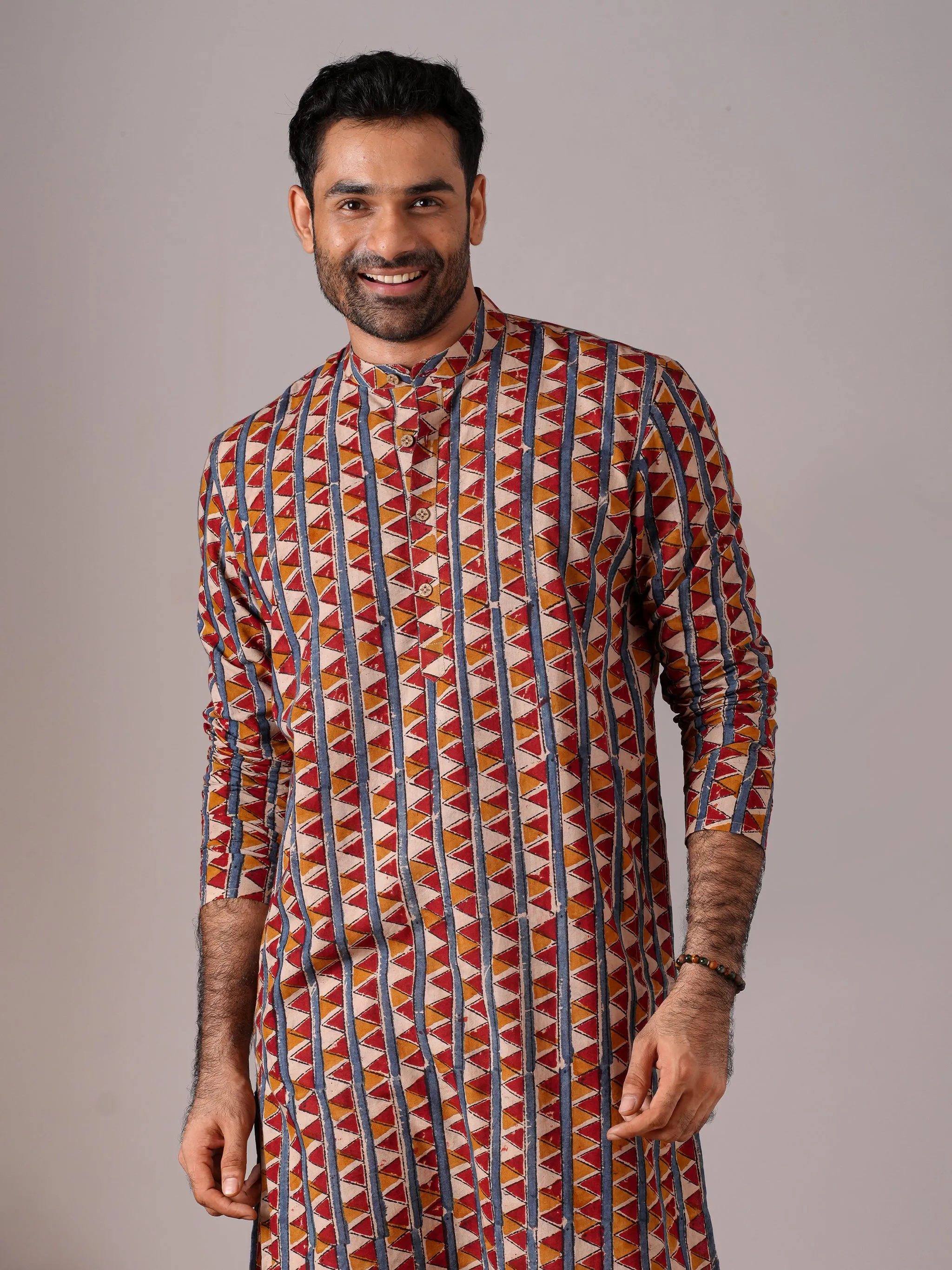 Maroon Geometric Print Men’s Kurta