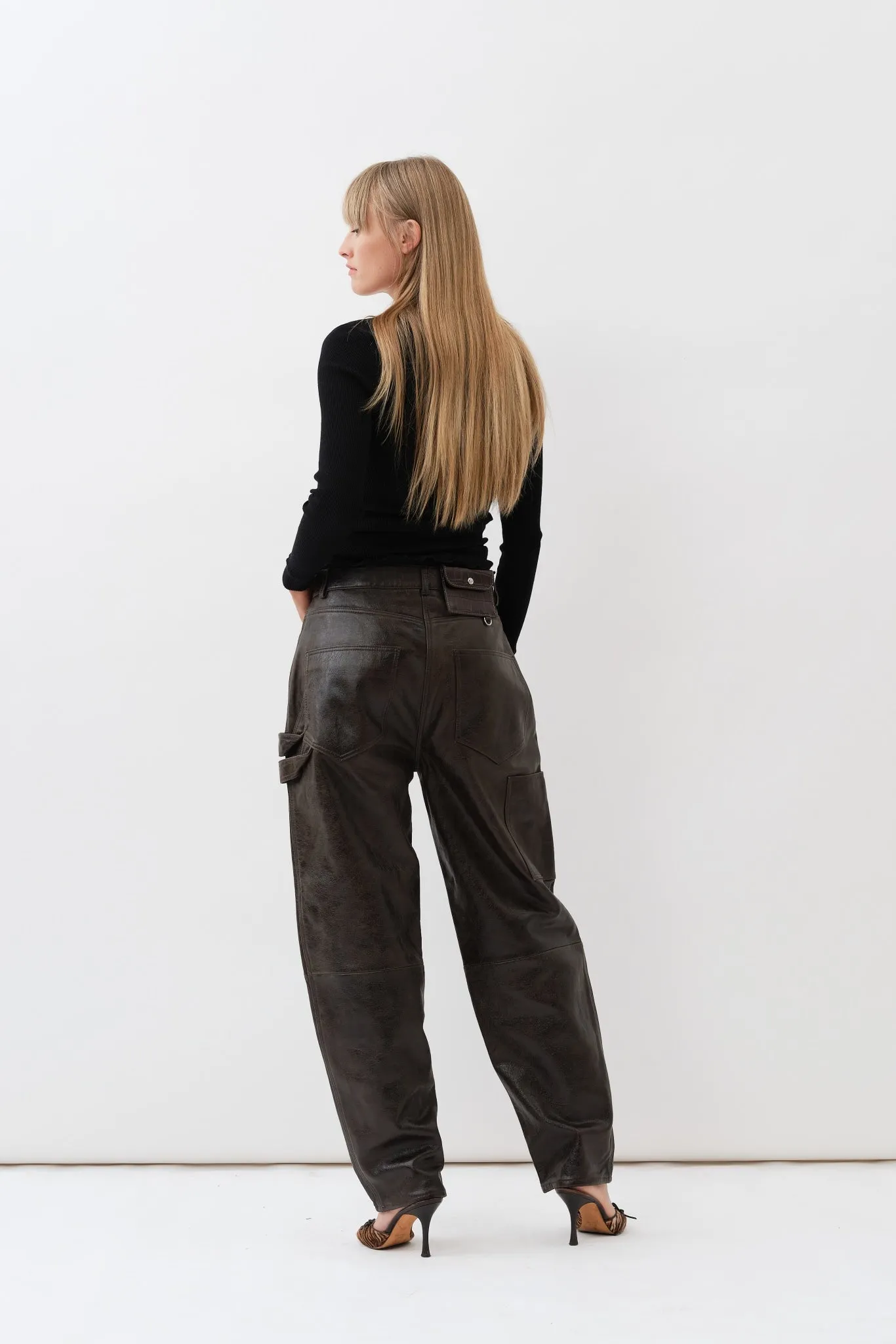 Scarlett Pants — Distressed Brown
