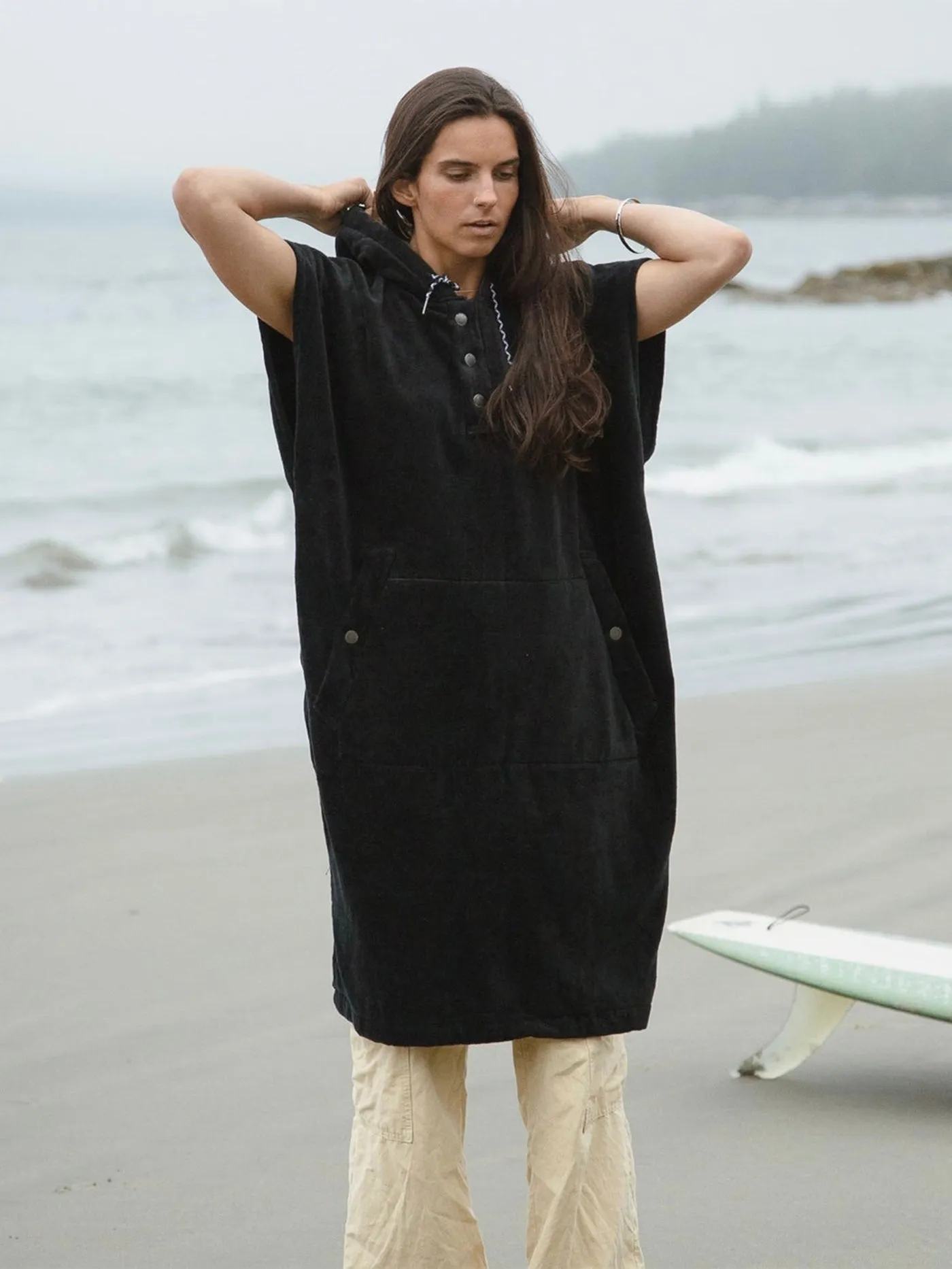 The Digs S/M Black Poncho