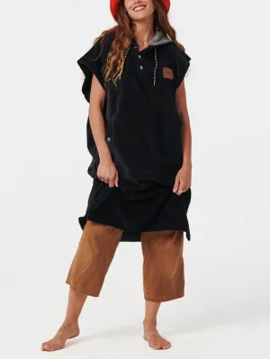 The Digs S/M Black Poncho