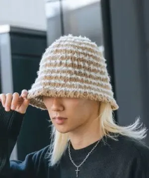 VINTAGE STRIPED KNIT BUCKET HAT